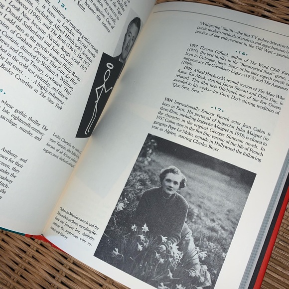 💚 📚 “ The mystery book of days” VINTAGE BOOK - Picture 4 of 5